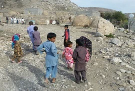 کمپین تهیه کفش و لباس محلی